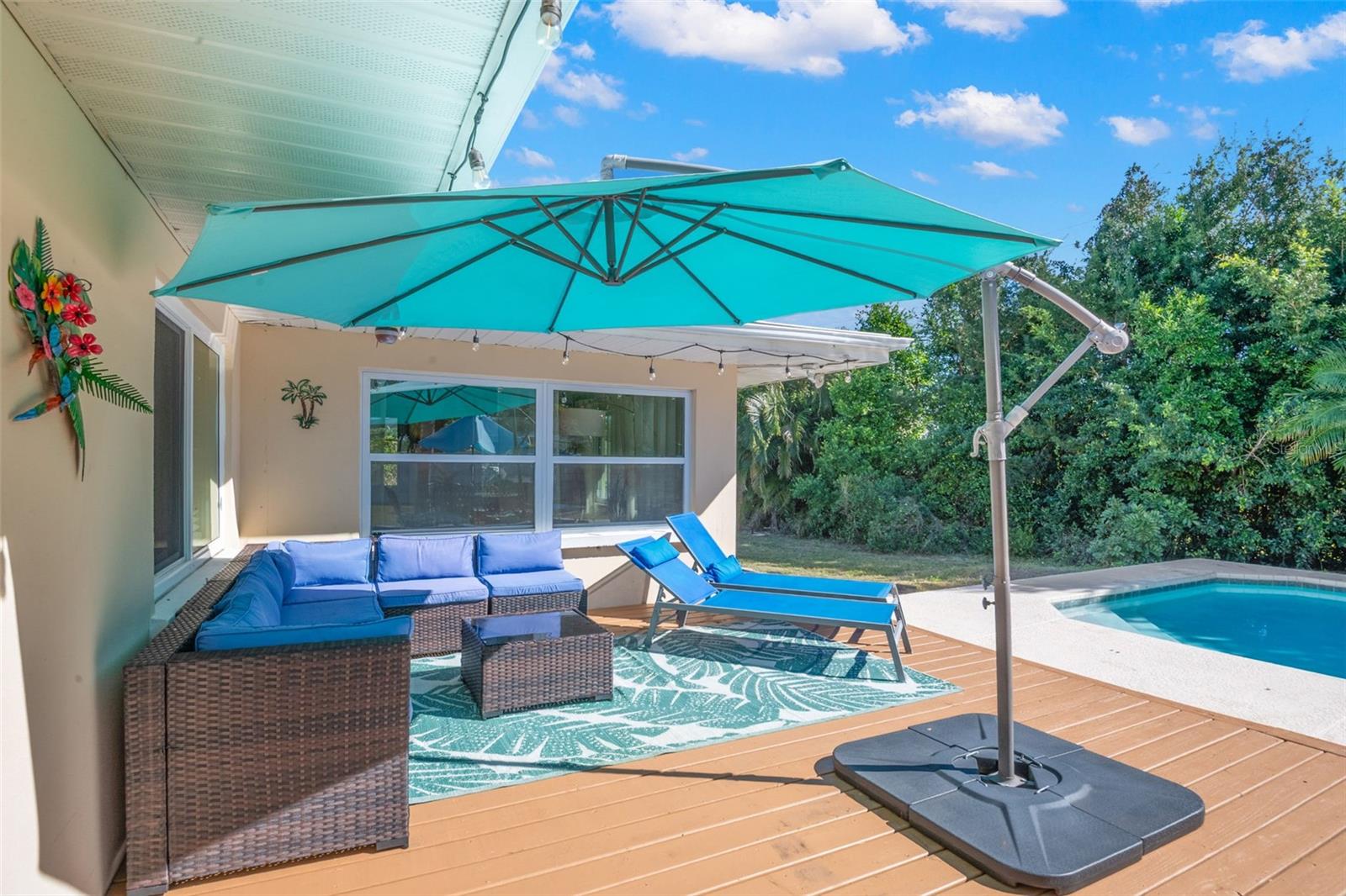 Image 29 of 35 For 1339 Buckingham Drive