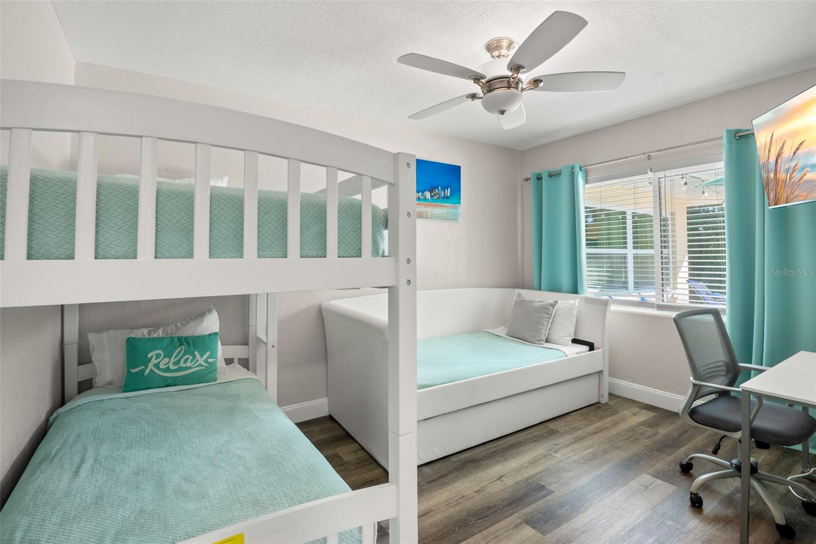 Image 31 of 35 For 1339 Buckingham Drive