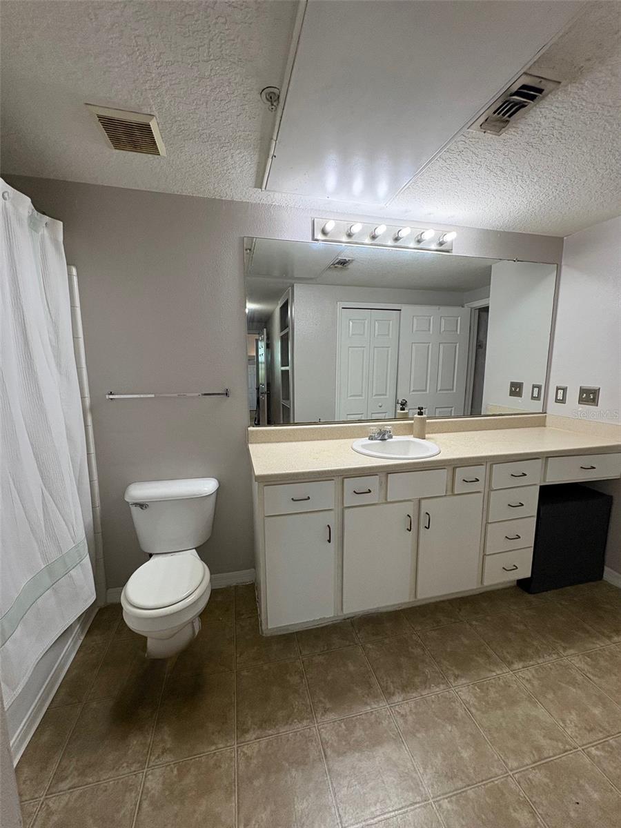 Image 12 of 29 For 1810 E Palm Avenue 7303