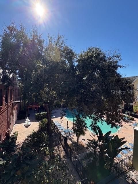 Image 20 of 29 For 1810 E Palm Avenue 7303