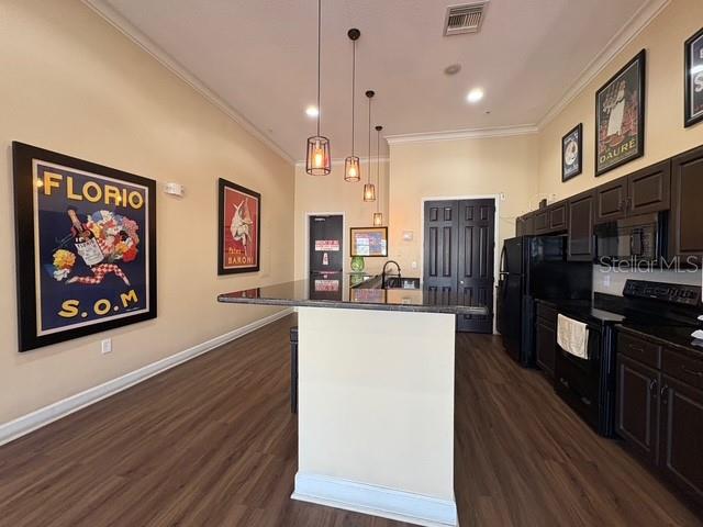 Image 24 of 29 For 1810 E Palm Avenue 7303