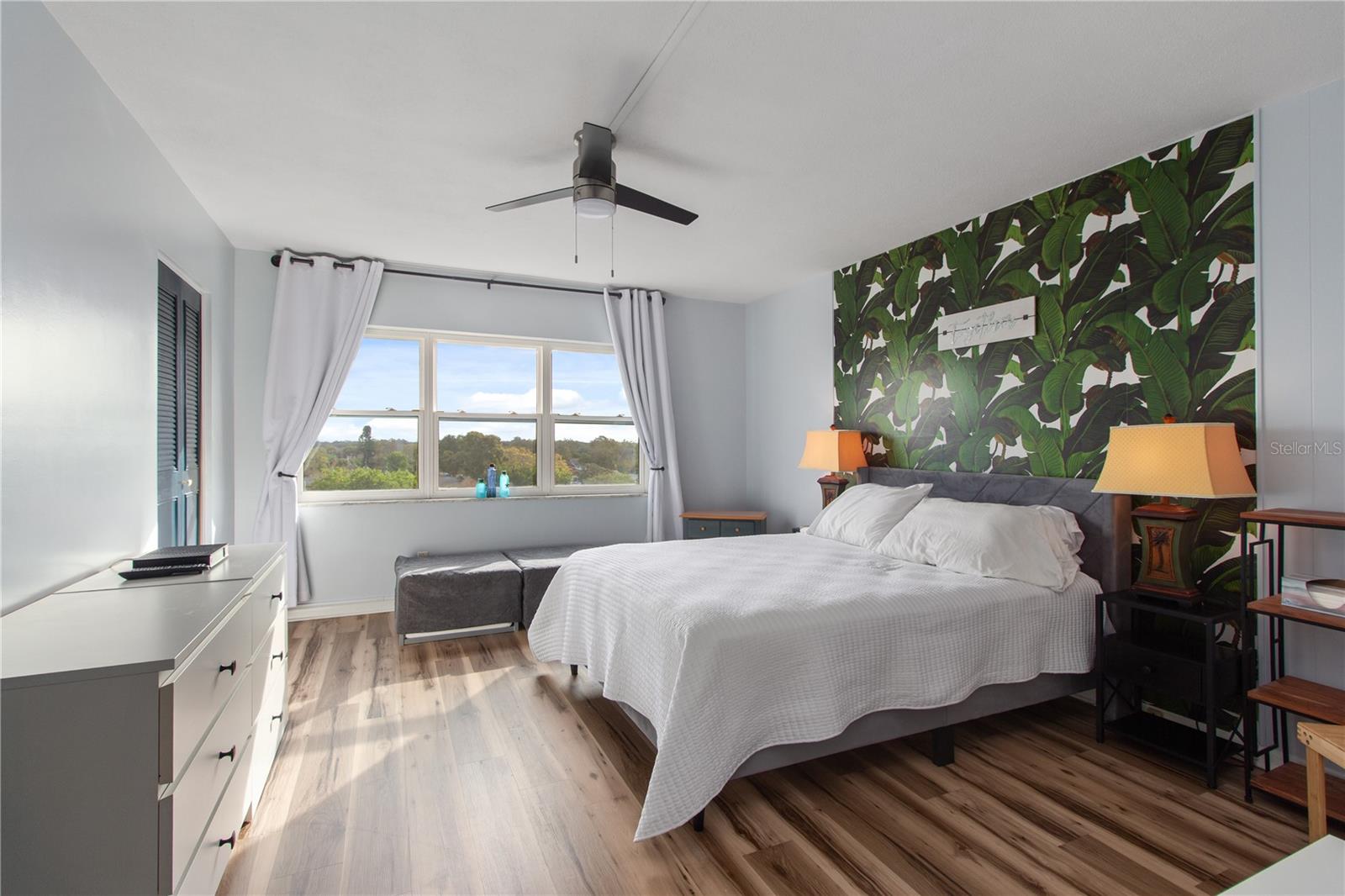 Image 11 of 25 For 1235 Highland Avenue 5-608