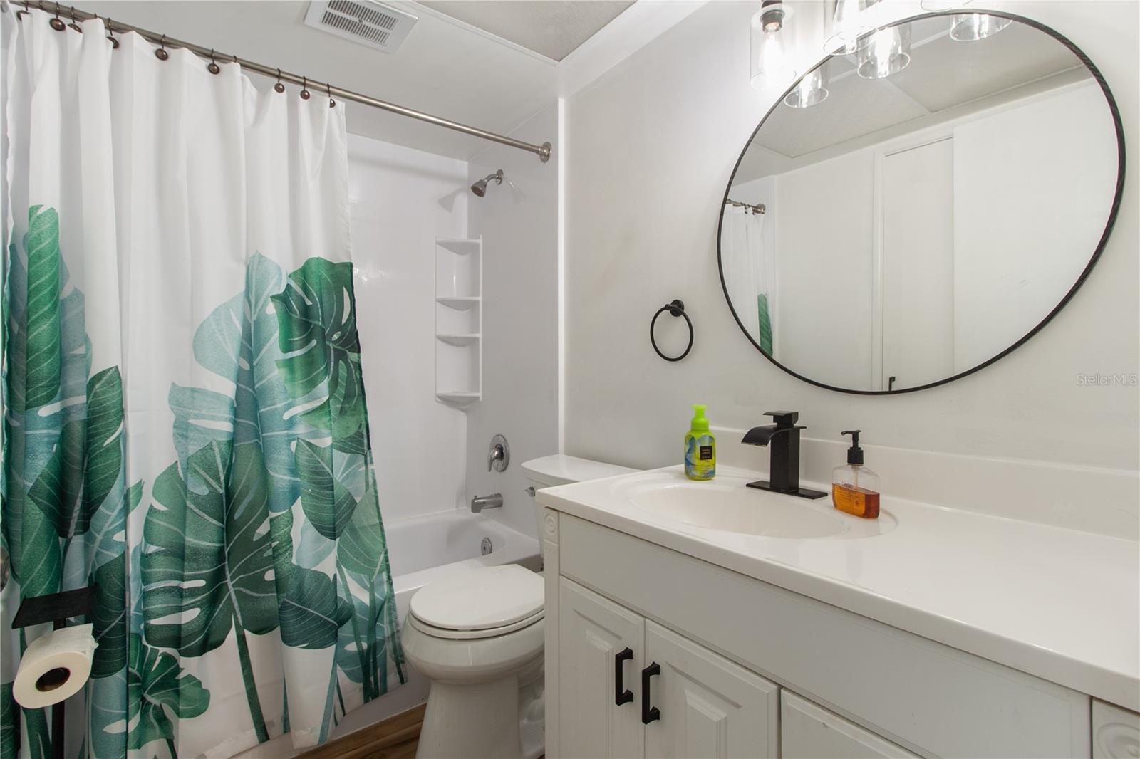 Image 13 of 25 For 1235 Highland Avenue 5-608