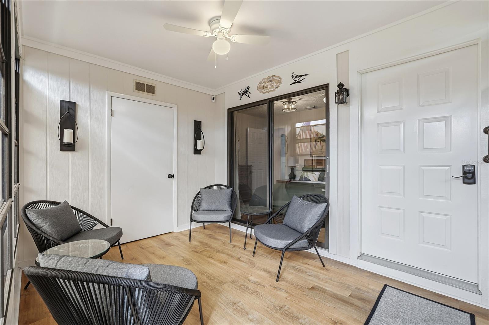 Image 29 of 37 For 37821 Alissa Drive