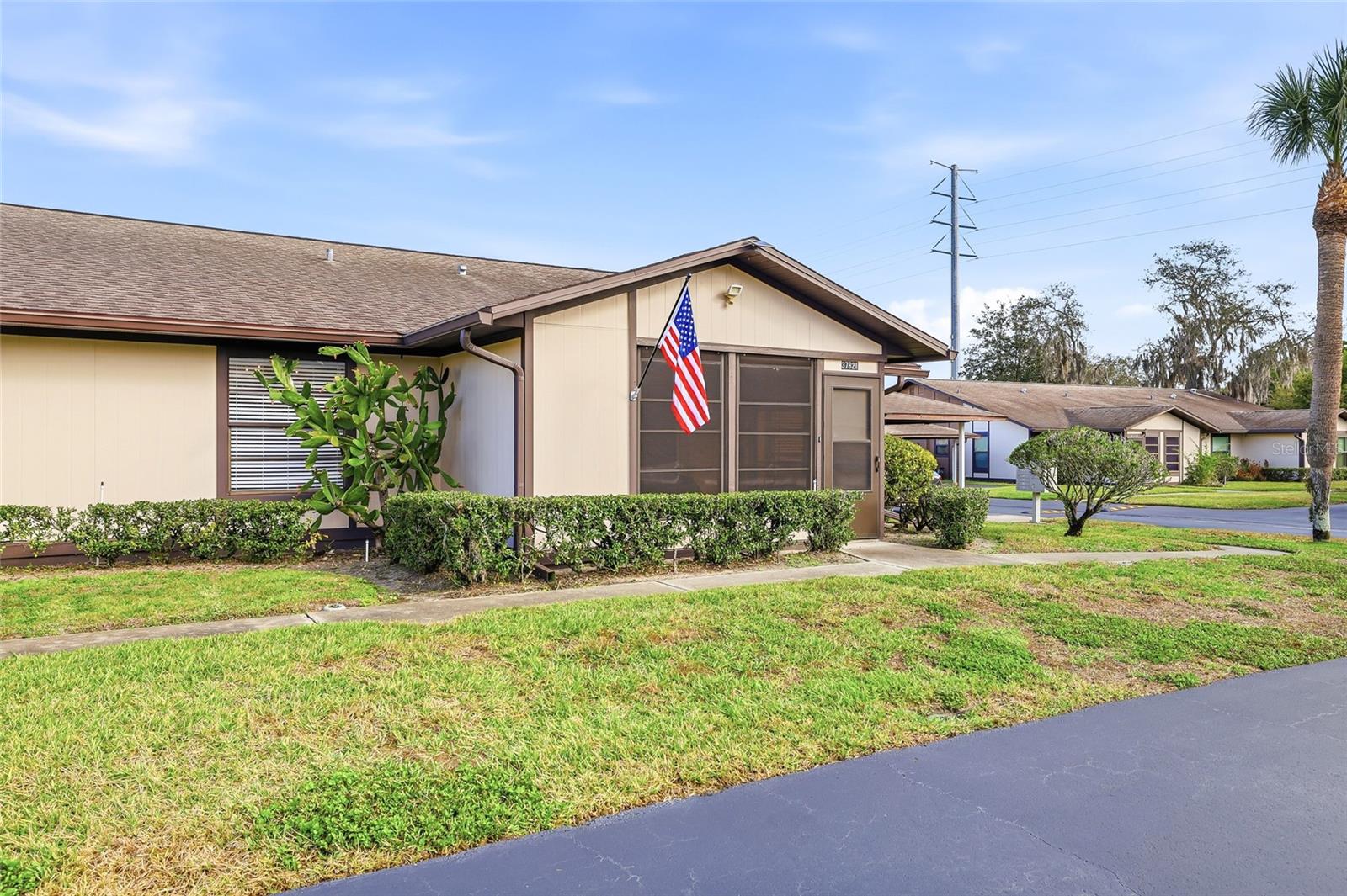 Image 5 of 37 For 37821 Alissa Drive