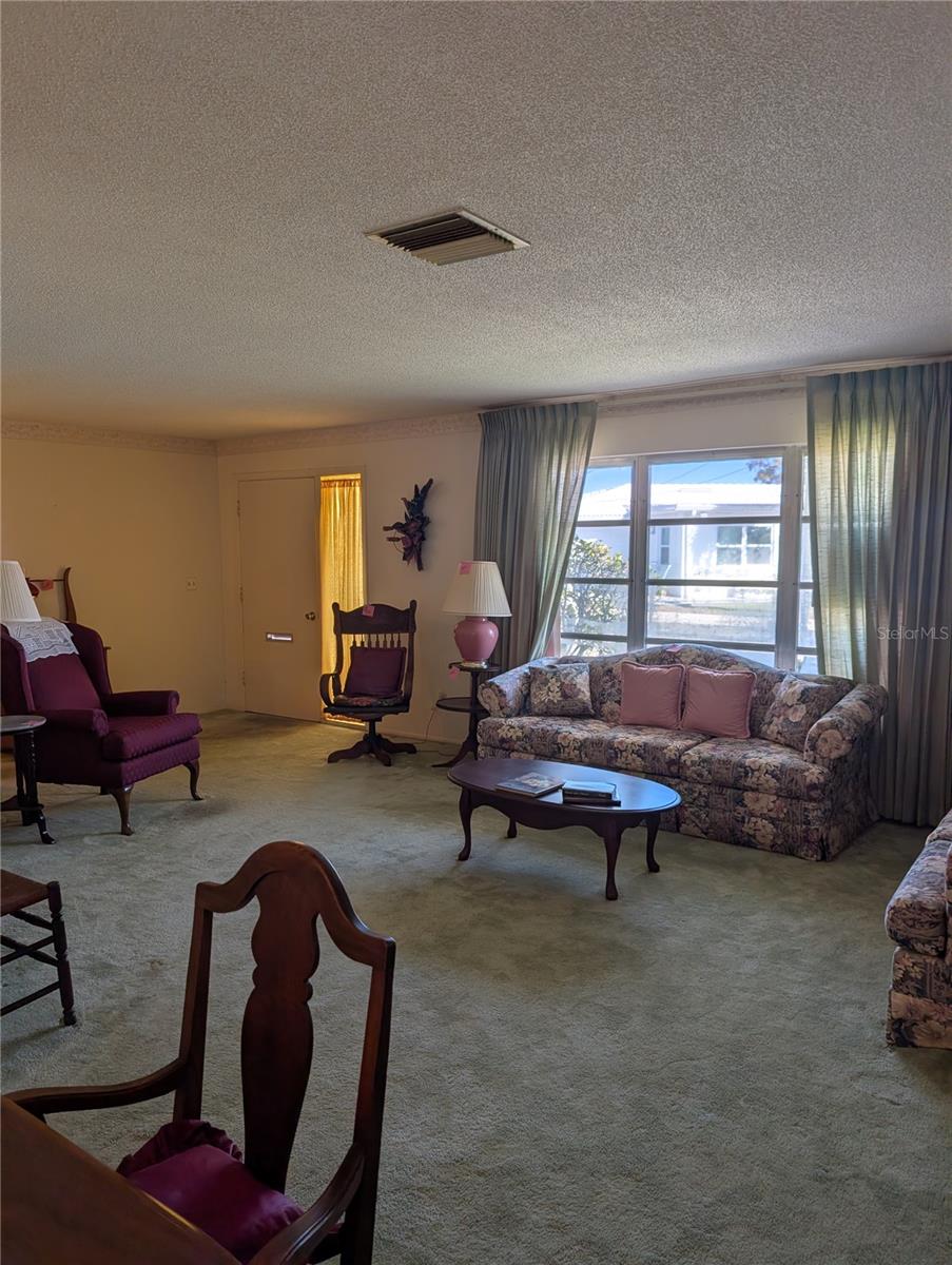 Image 10 of 77 For 9946 39th Way N