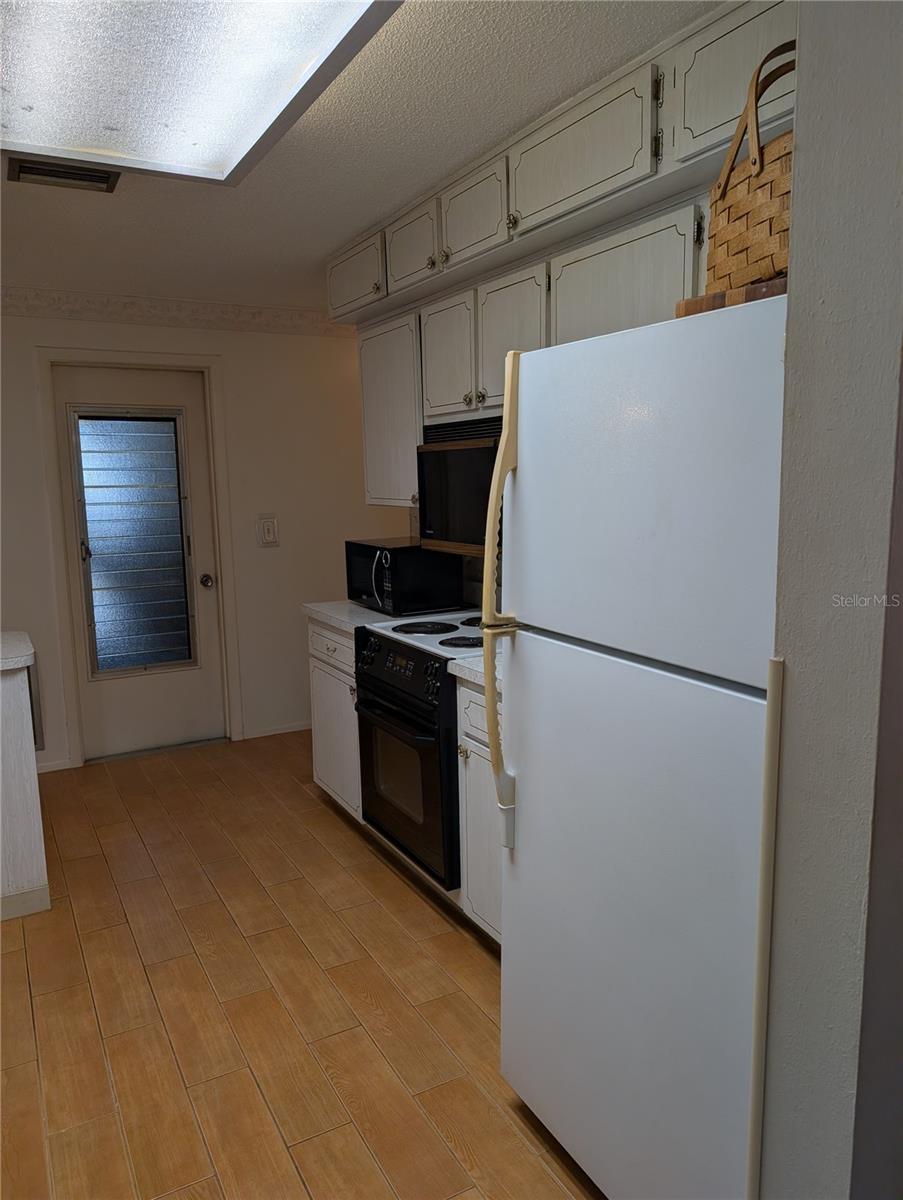 Image 37 of 77 For 9946 39th Way N