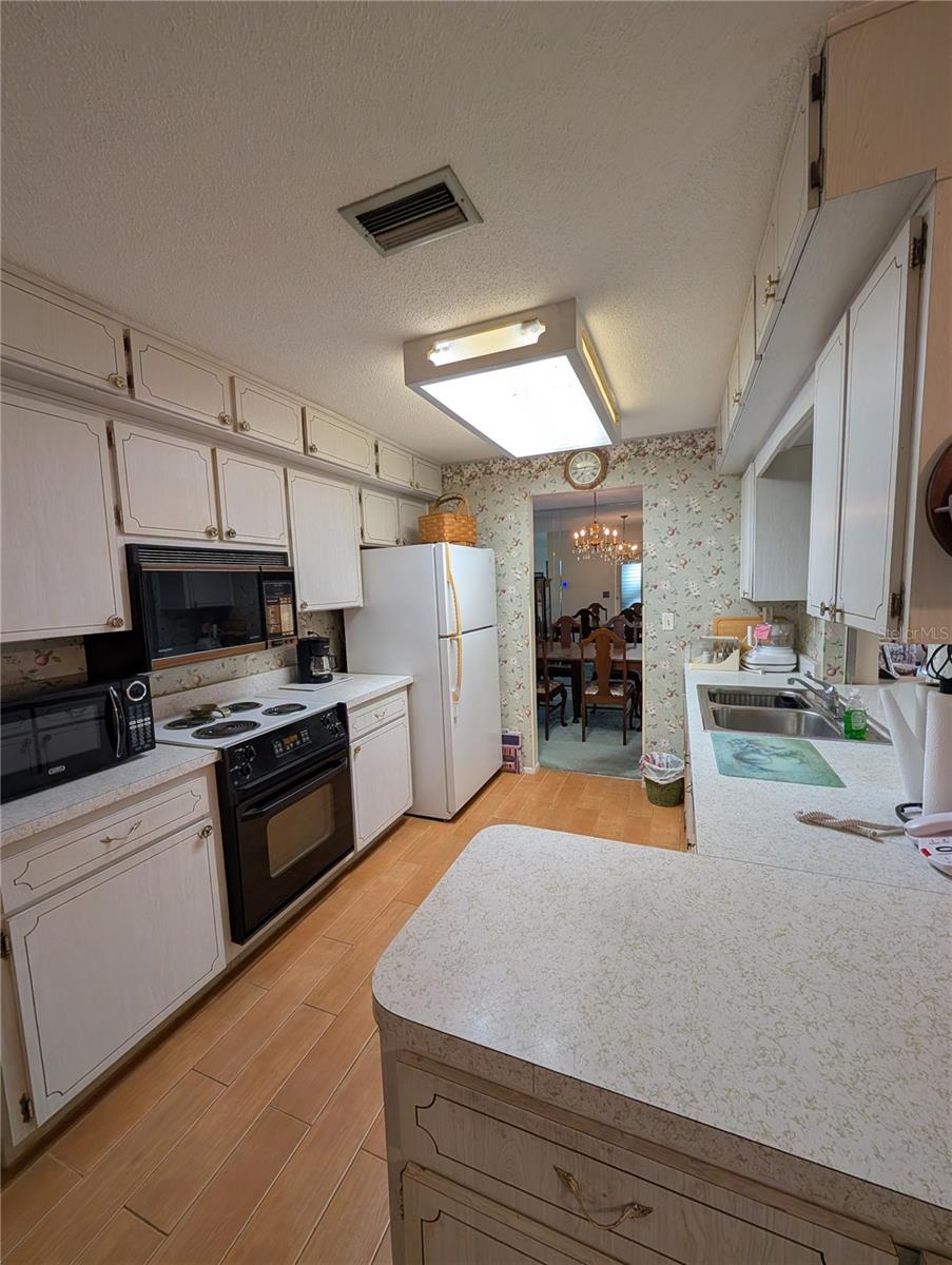 Image 45 of 77 For 9946 39th Way N