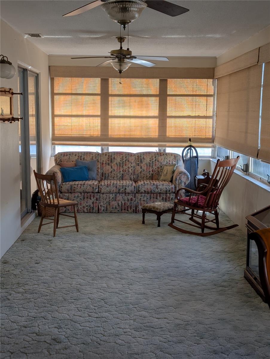 Image 64 of 77 For 9946 39th Way N