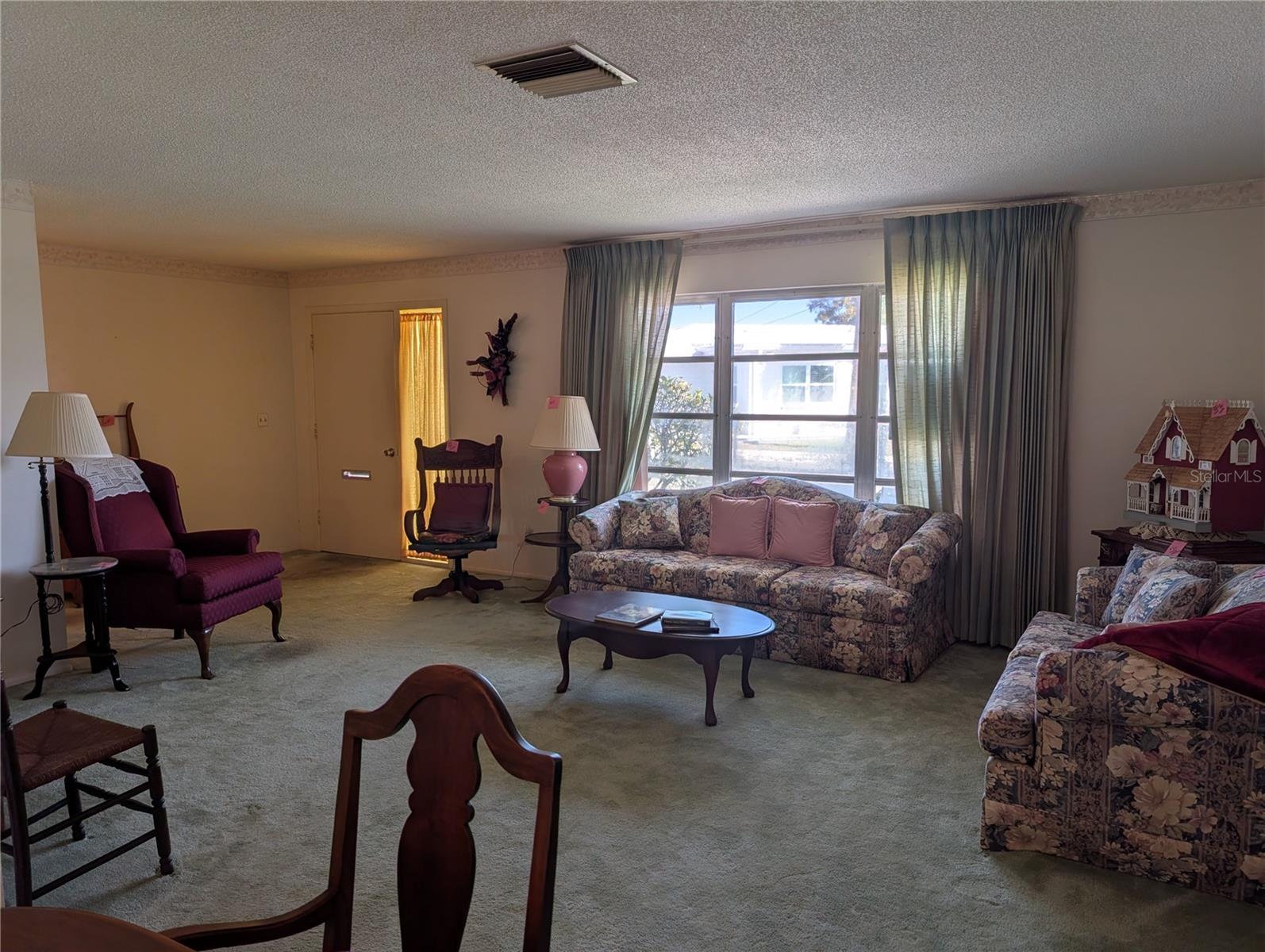 Image 9 of 77 For 9946 39th Way N