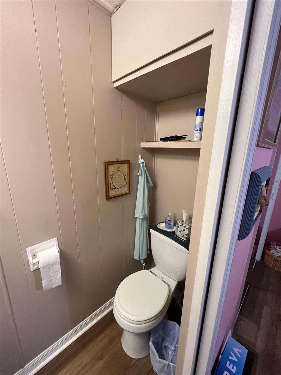 Image 25 of 26 For 12651 Seminole Boulevard 28a