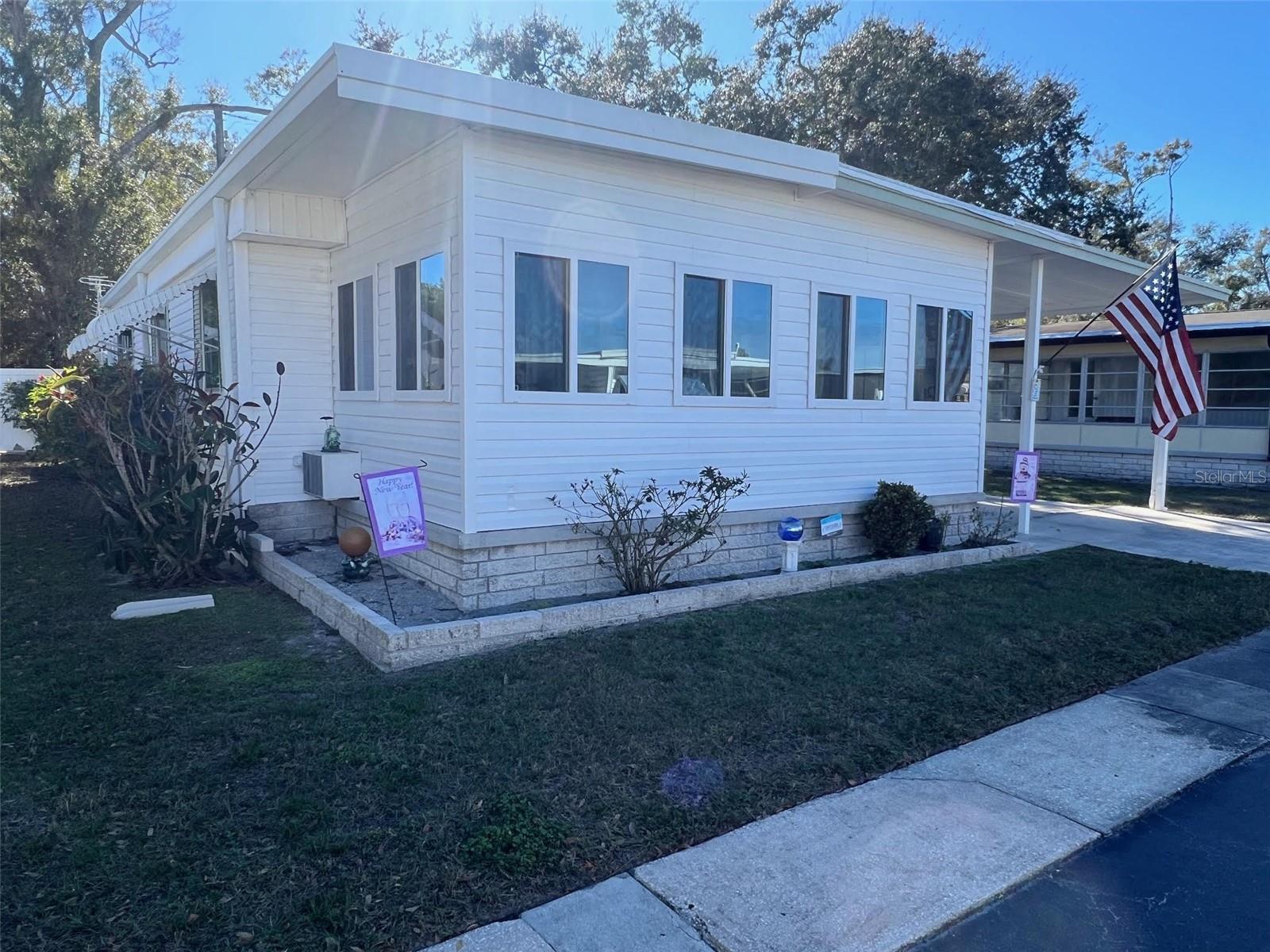 Image 3 of 26 For 12651 Seminole Boulevard 28a