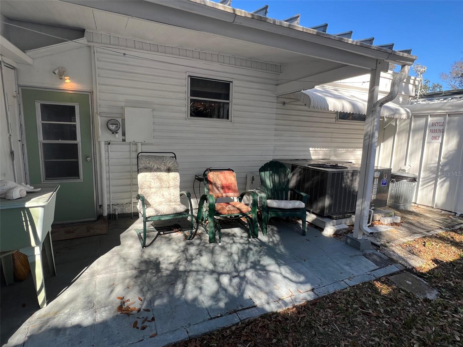 Image 6 of 26 For 12651 Seminole Boulevard 28a