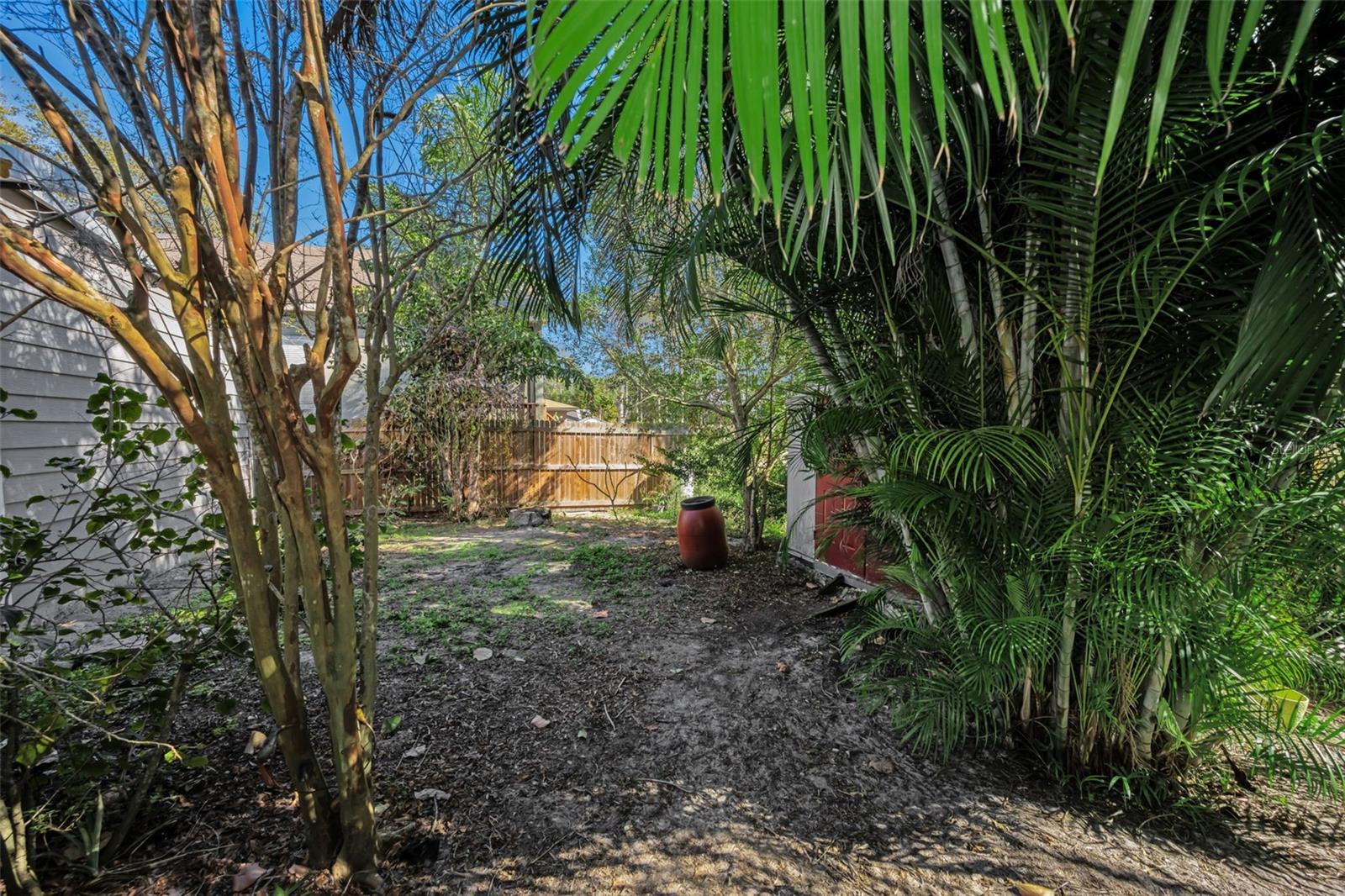 Image 26 of 27 For 1122 Oakwood Street