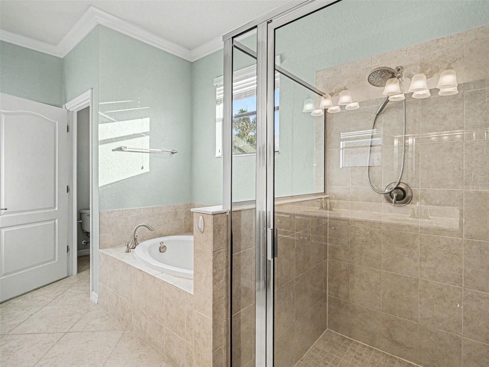 Image 10 of 28 For 6467 Willowshire Way