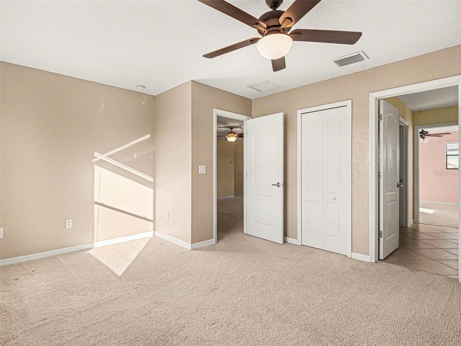 Image 14 of 28 For 6467 Willowshire Way