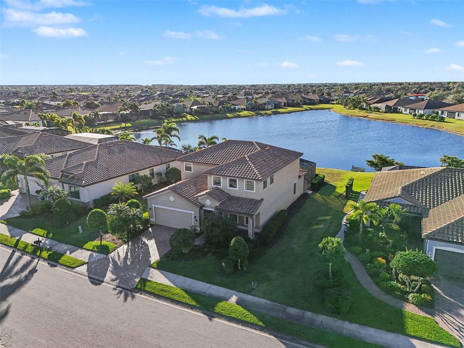 Image 22 of 28 For 6467 Willowshire Way