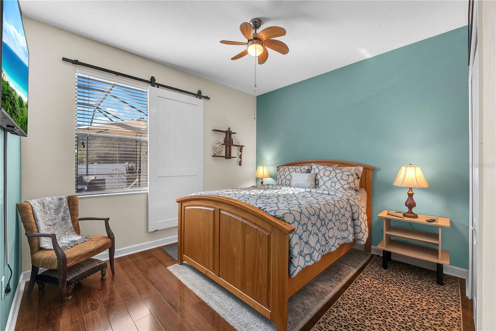 Image 21 of 51 For 20006 Satin Leaf Avenue