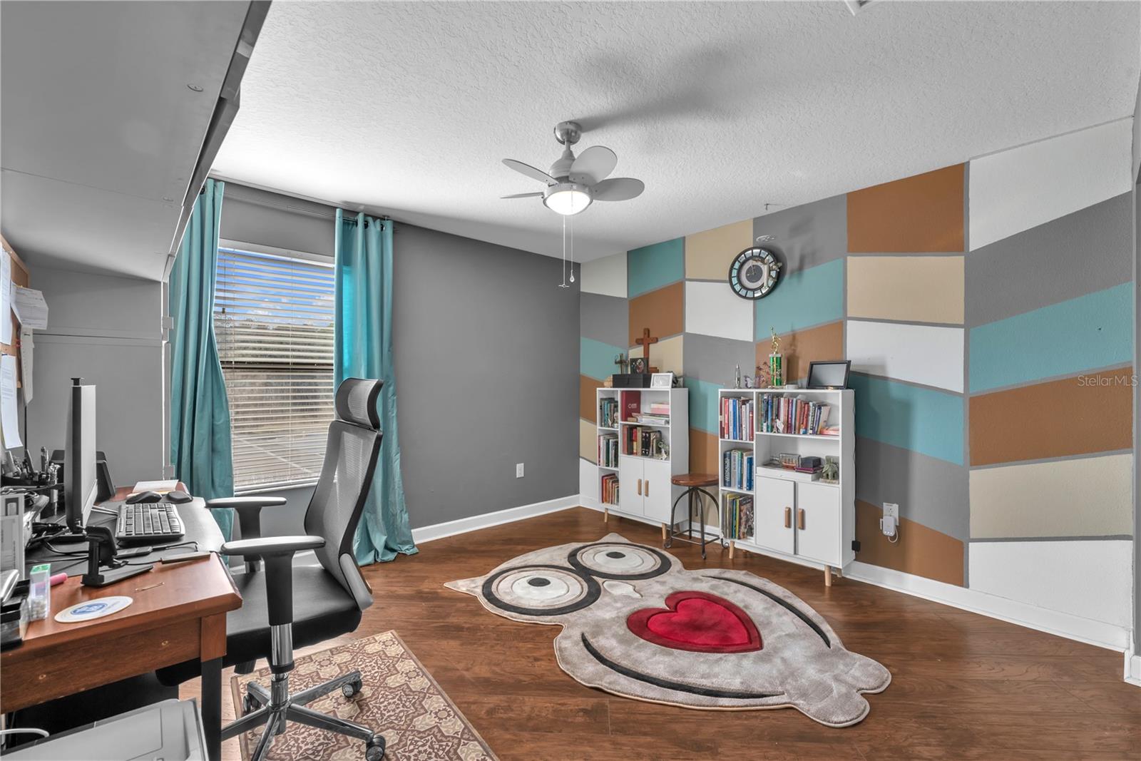 Image 22 of 51 For 20006 Satin Leaf Avenue