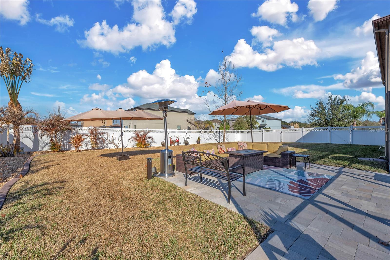 Image 7 of 51 For 20006 Satin Leaf Avenue