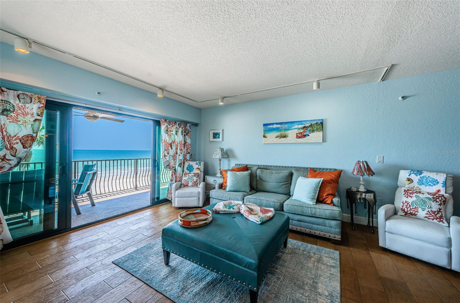 Image 23 of 70 For 13650 Gulf Boulevard 401