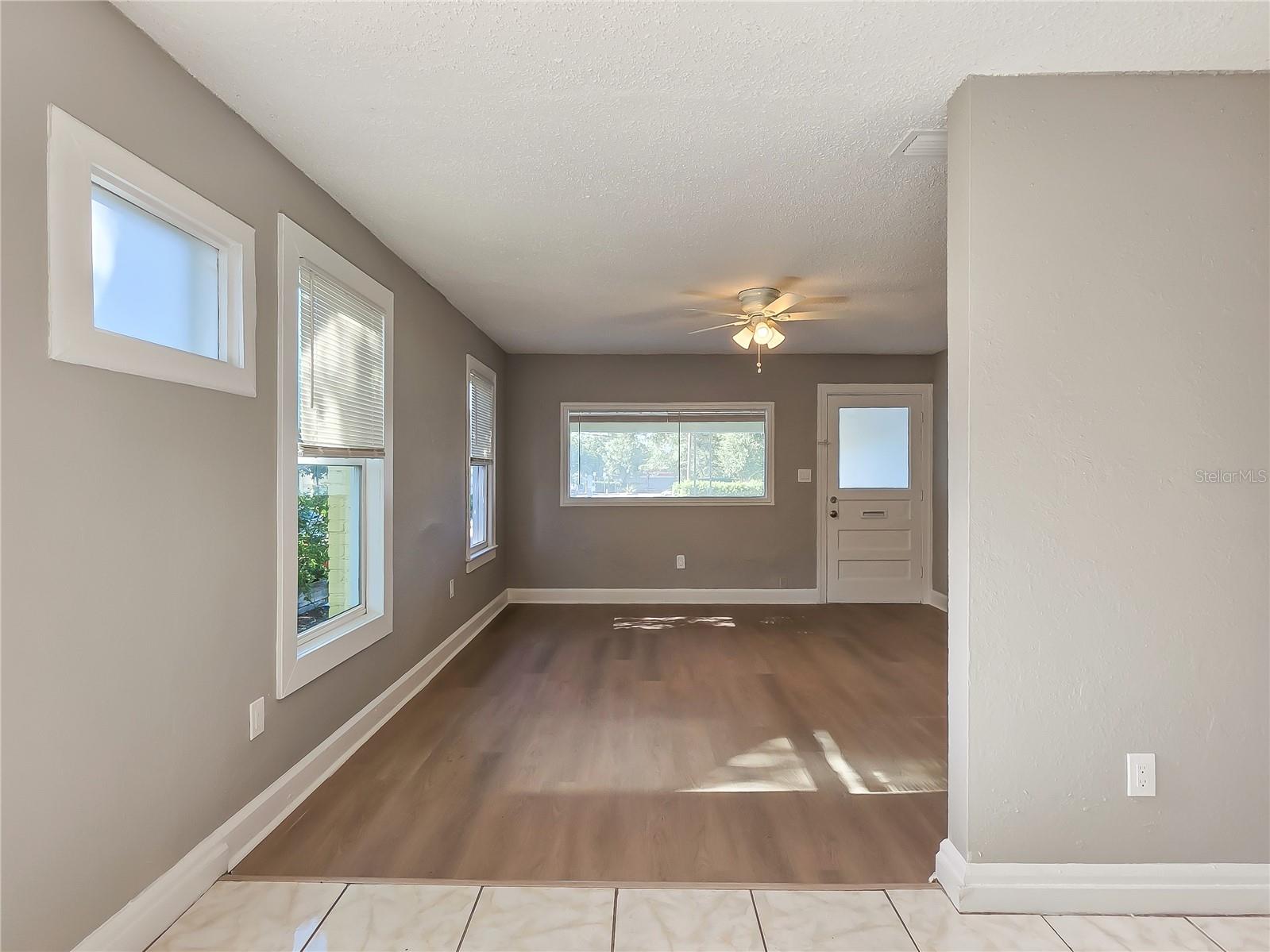 Image 10 of 21 For 3336 Carlisle Avenue S