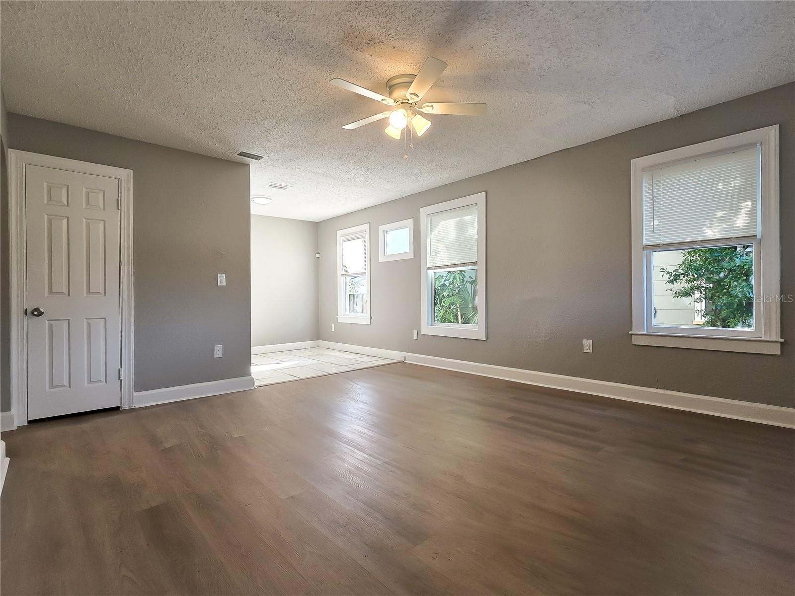 Image 20 of 21 For 3336 Carlisle Avenue S