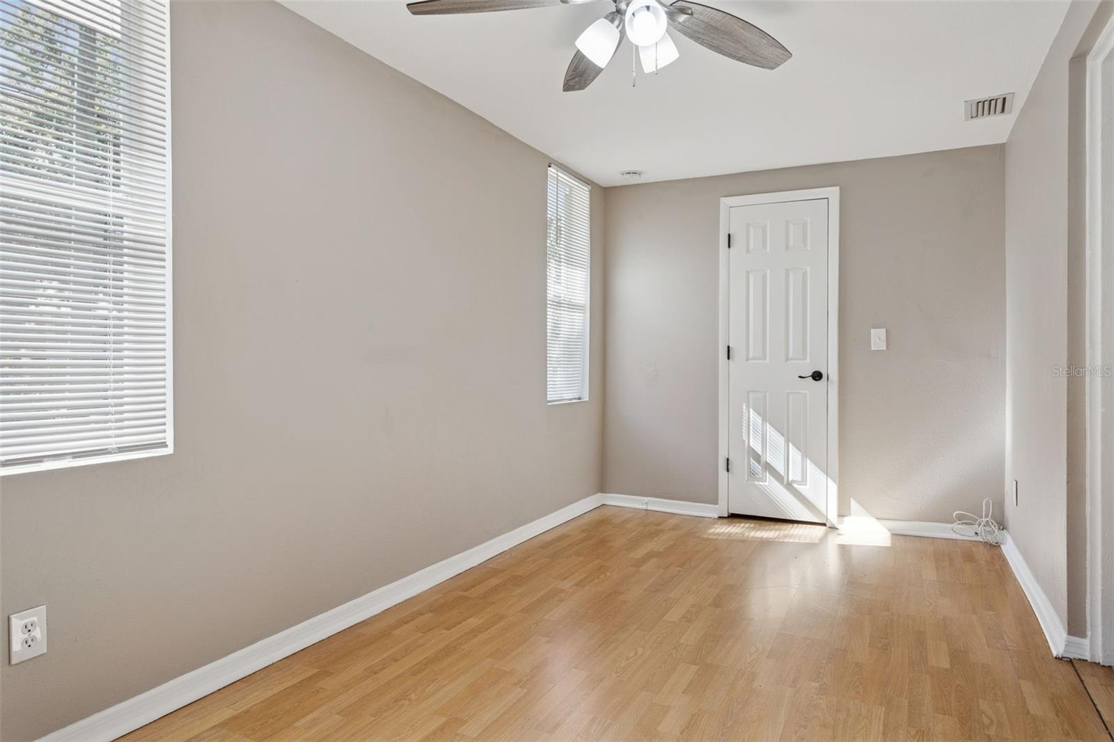 Image 10 of 25 For 1308 Sligh Avenue