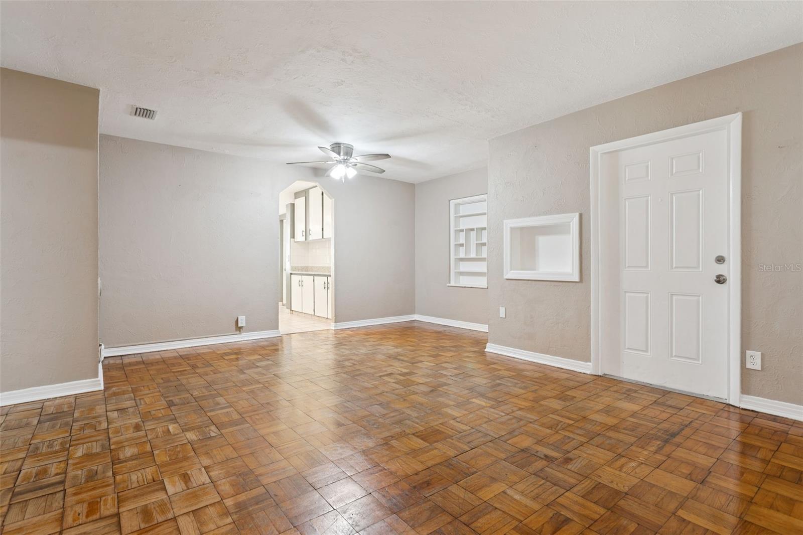 Image 5 of 25 For 1308 Sligh Avenue