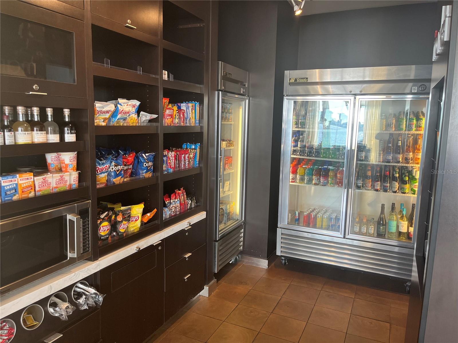 Image 11 of 12 For 601 American Legion Drive 3