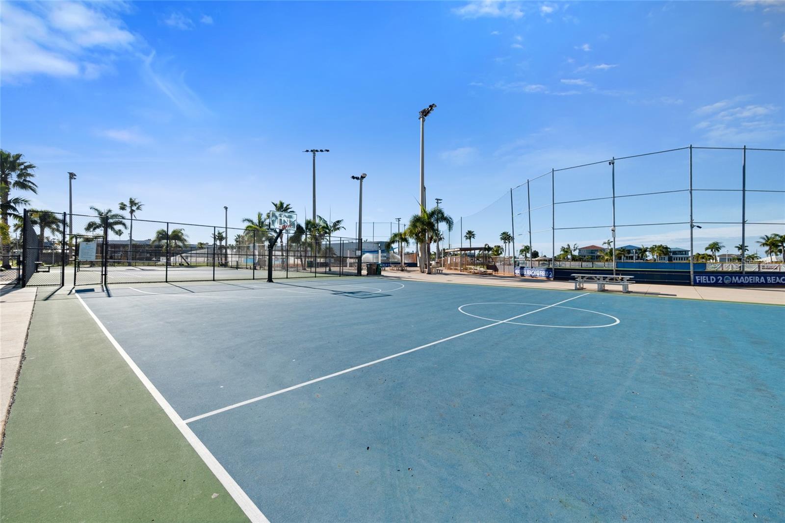 Image 30 of 33 For 240 Medallion Boulevard A