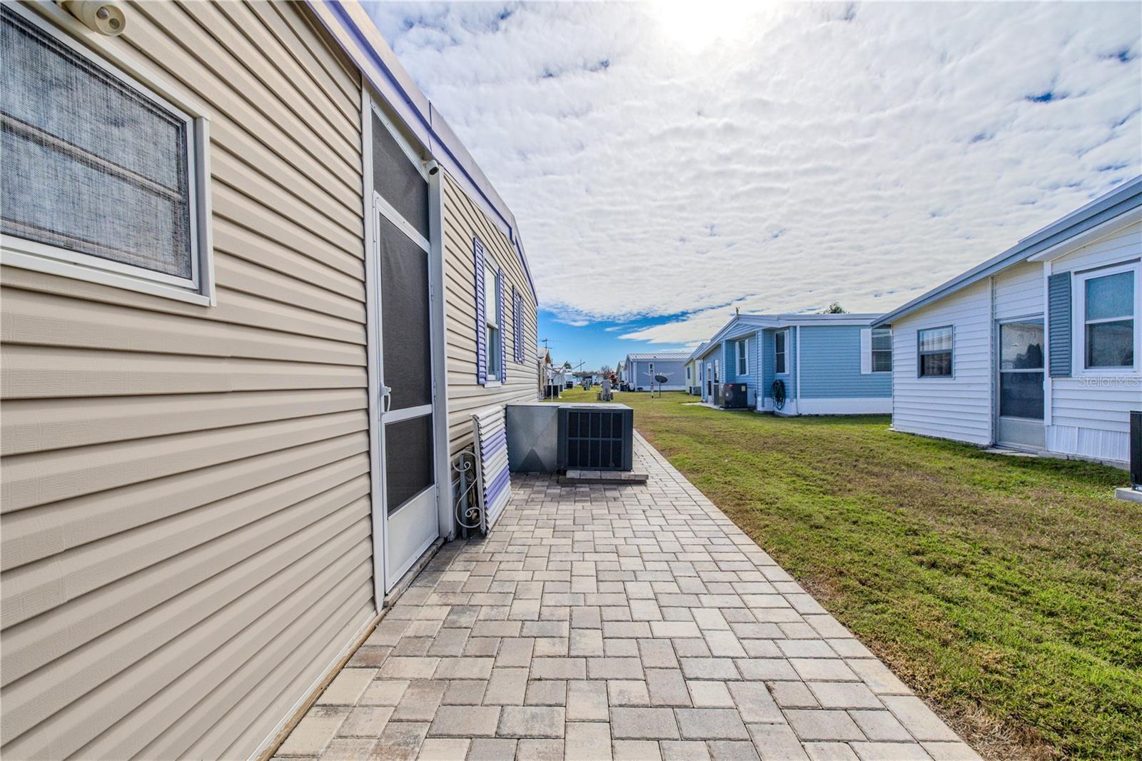 Image 40 of 58 For 2101 Hilo Drive