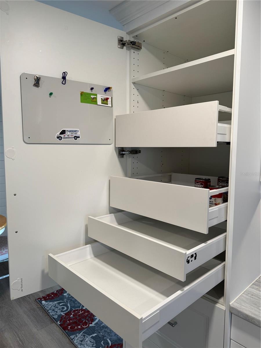 Image 9 of 58 For 2101 Hilo Drive