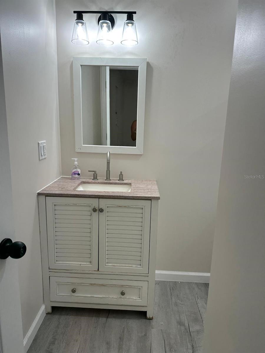 Image 17 of 19 For 2338 Ridgeview Drive