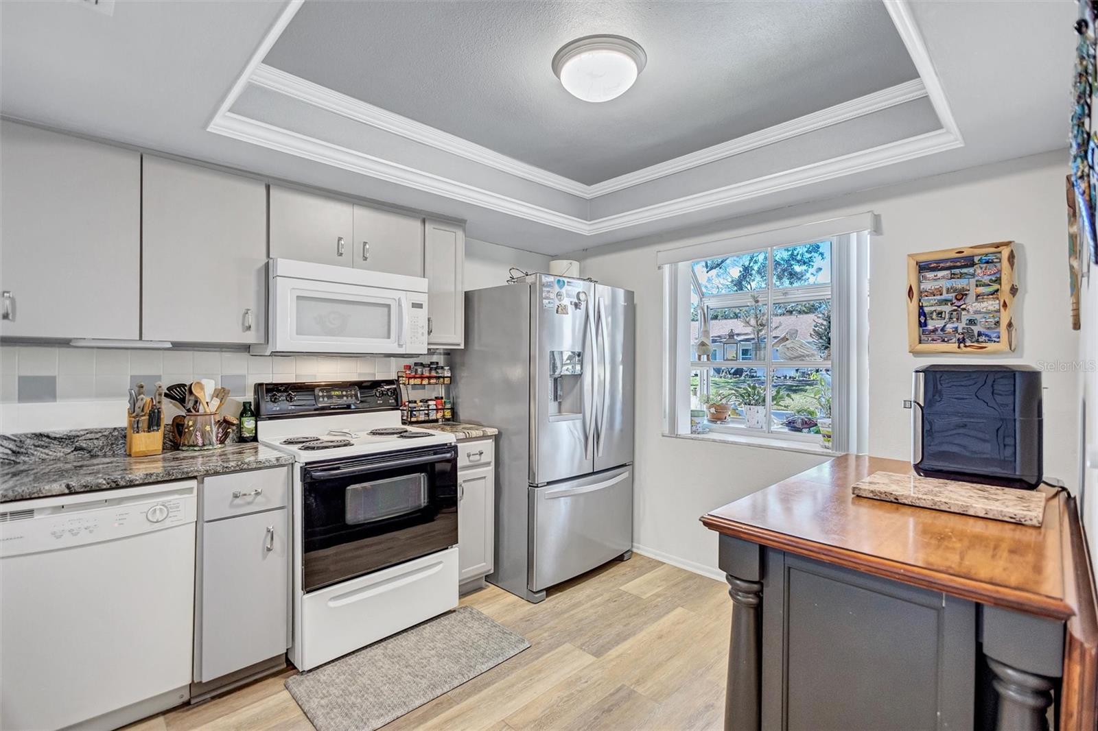 Image 5 of 79 For 2231 Lark Circle E F