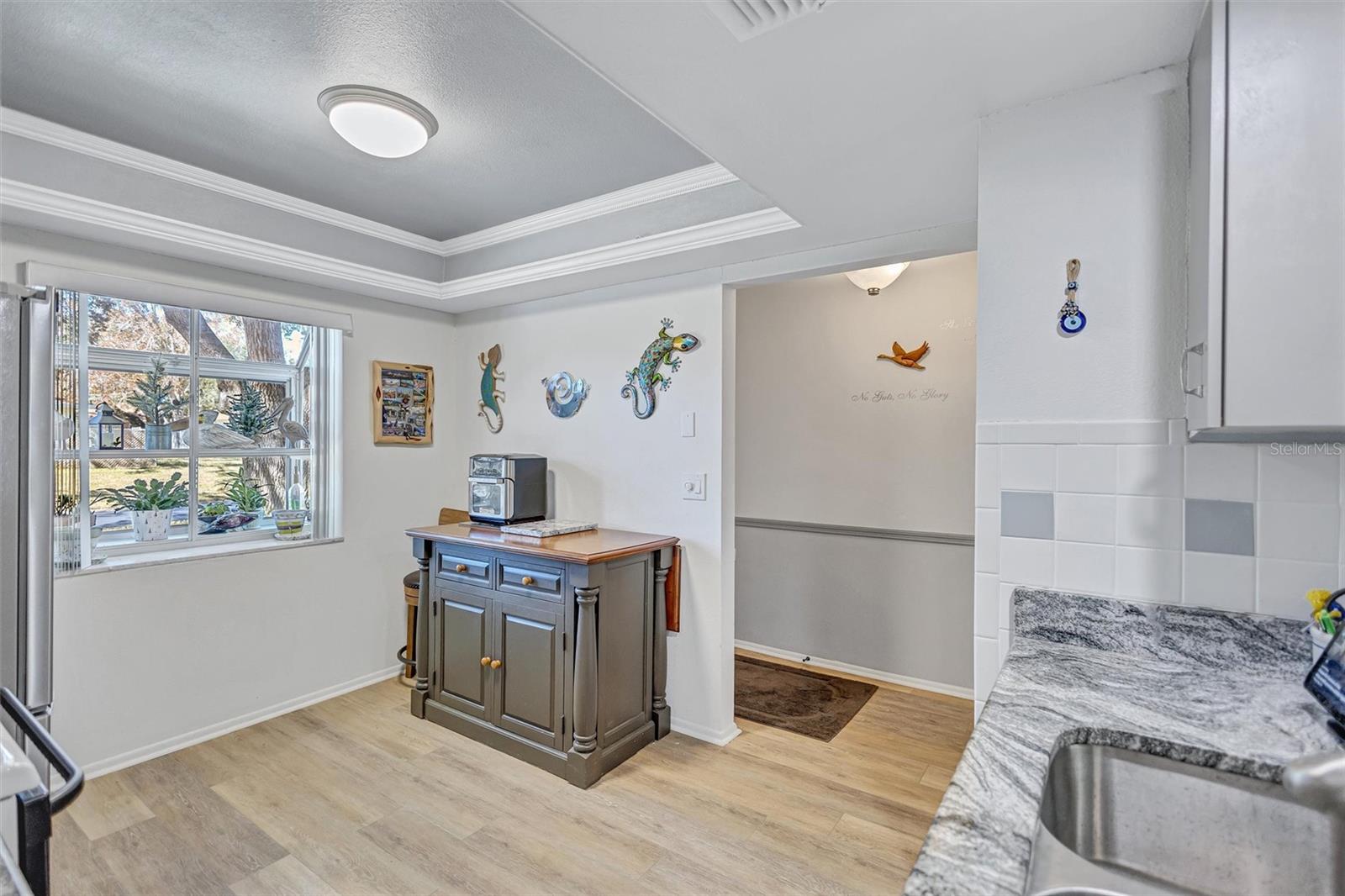 Image 7 of 79 For 2231 Lark Circle E F