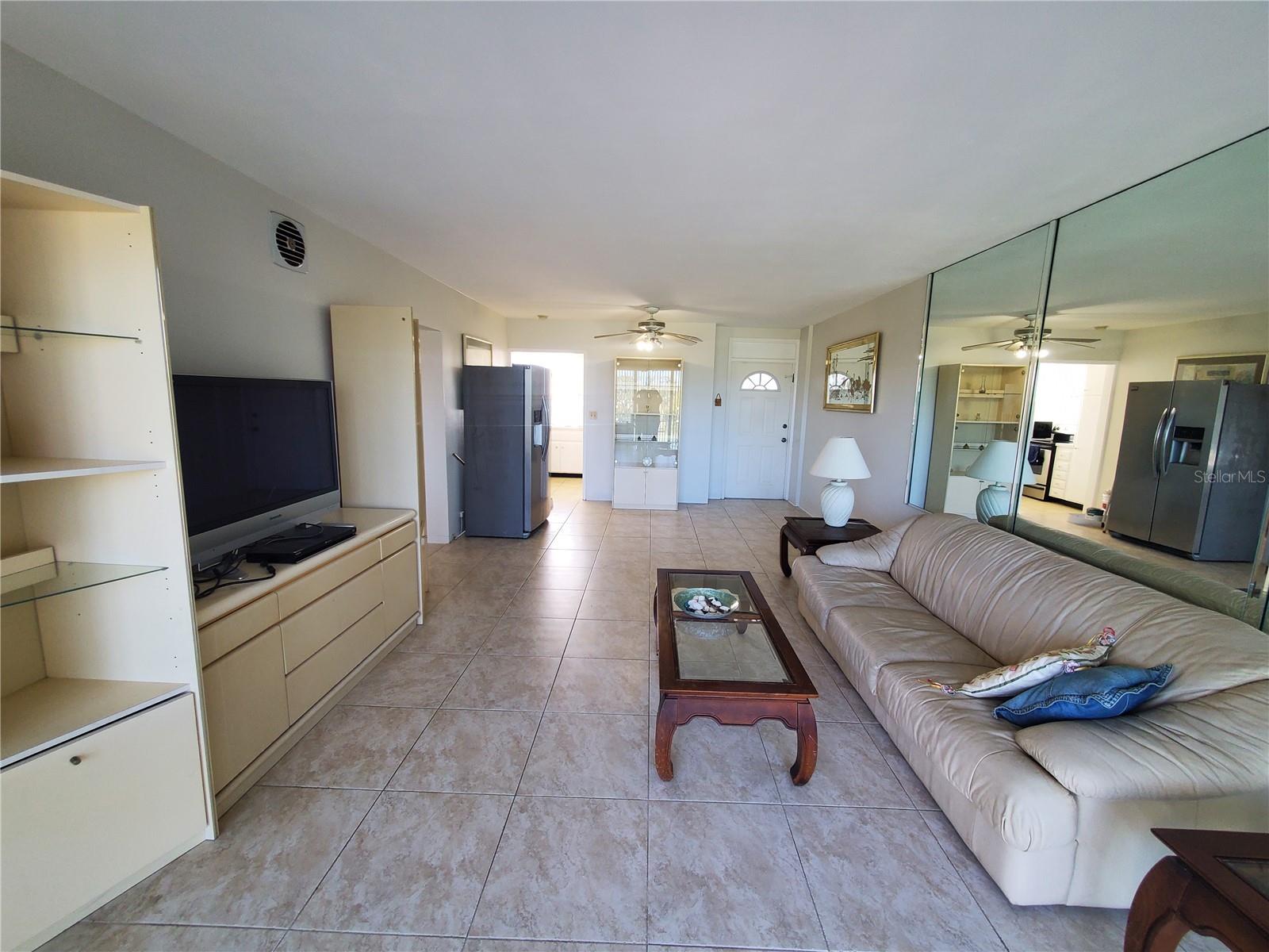 Image 7 of 18 For 200 Betty Lane 3a