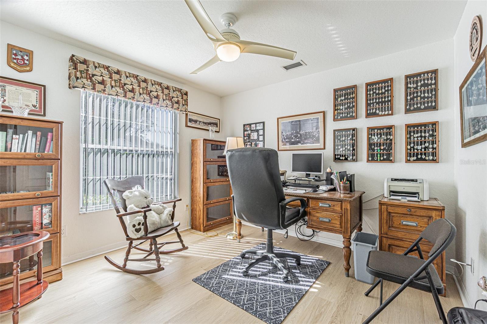 Image 10 of 32 For 21502 Woodstork Lane