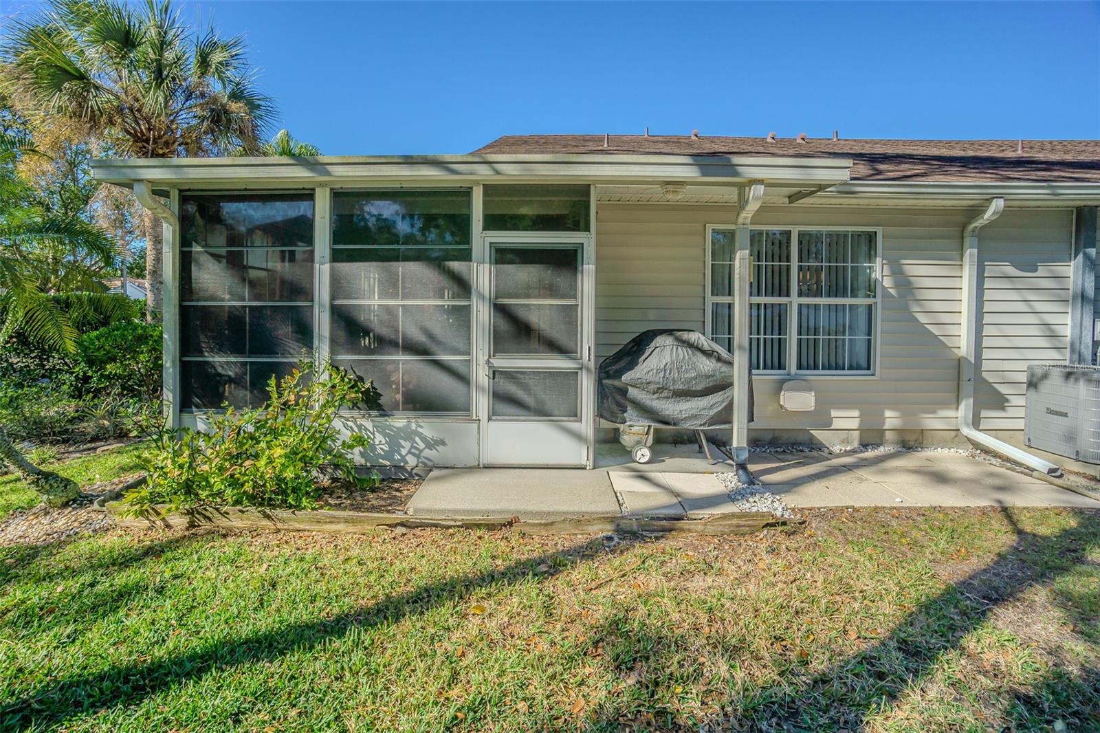 Image 18 of 32 For 21502 Woodstork Lane