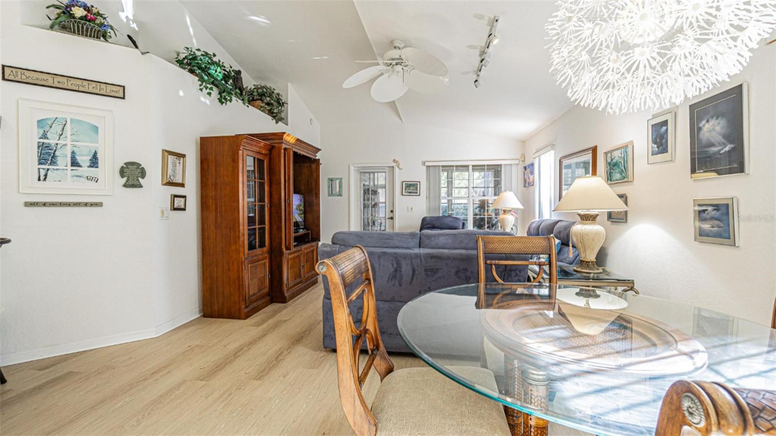 Image 3 of 32 For 21502 Woodstork Lane