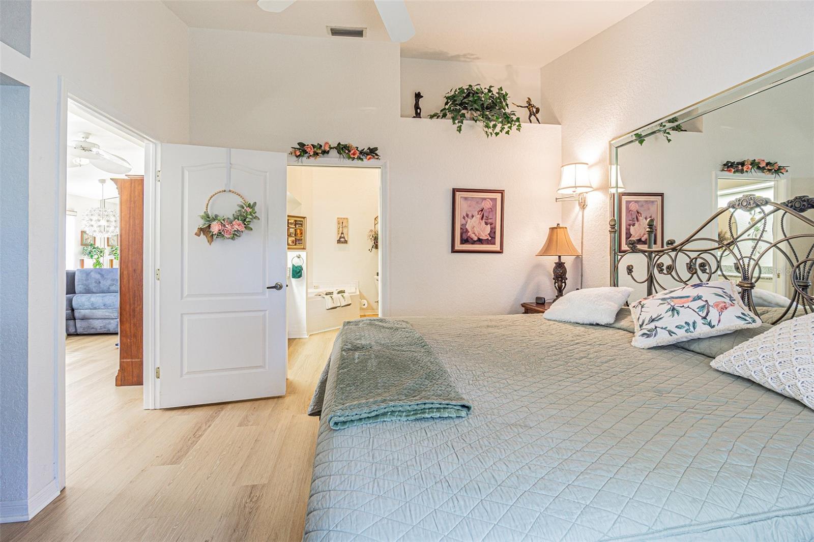 Image 7 of 32 For 21502 Woodstork Lane