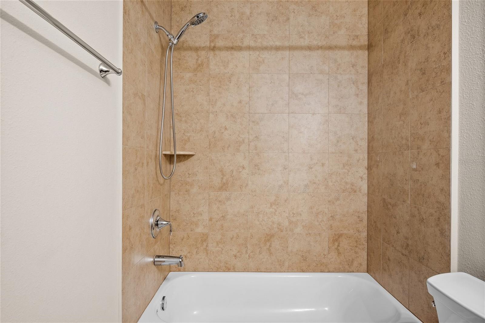 Image 21 of 36 For 1875 Sommarie Way