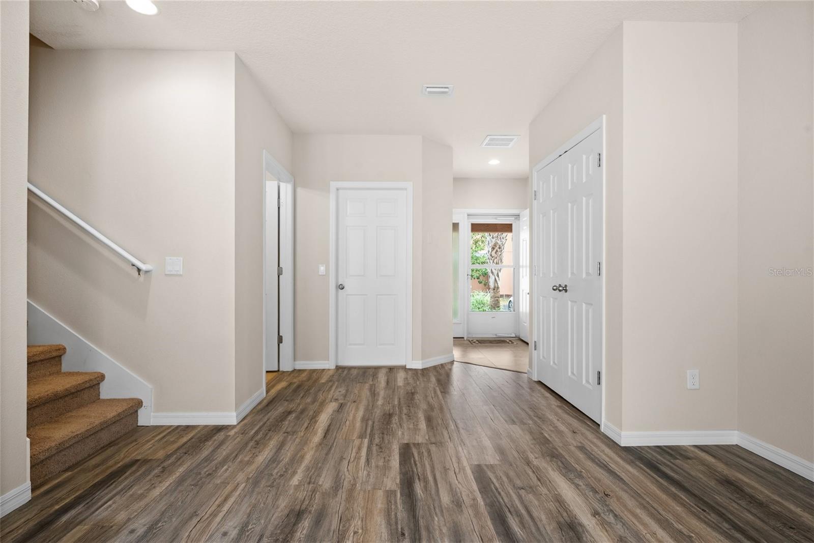 Image 9 of 36 For 1875 Sommarie Way