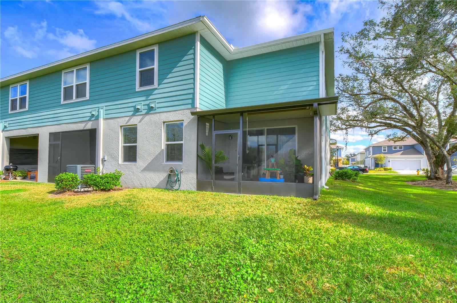 Image 10 of 66 For 2938 Rambler Ivy Loop