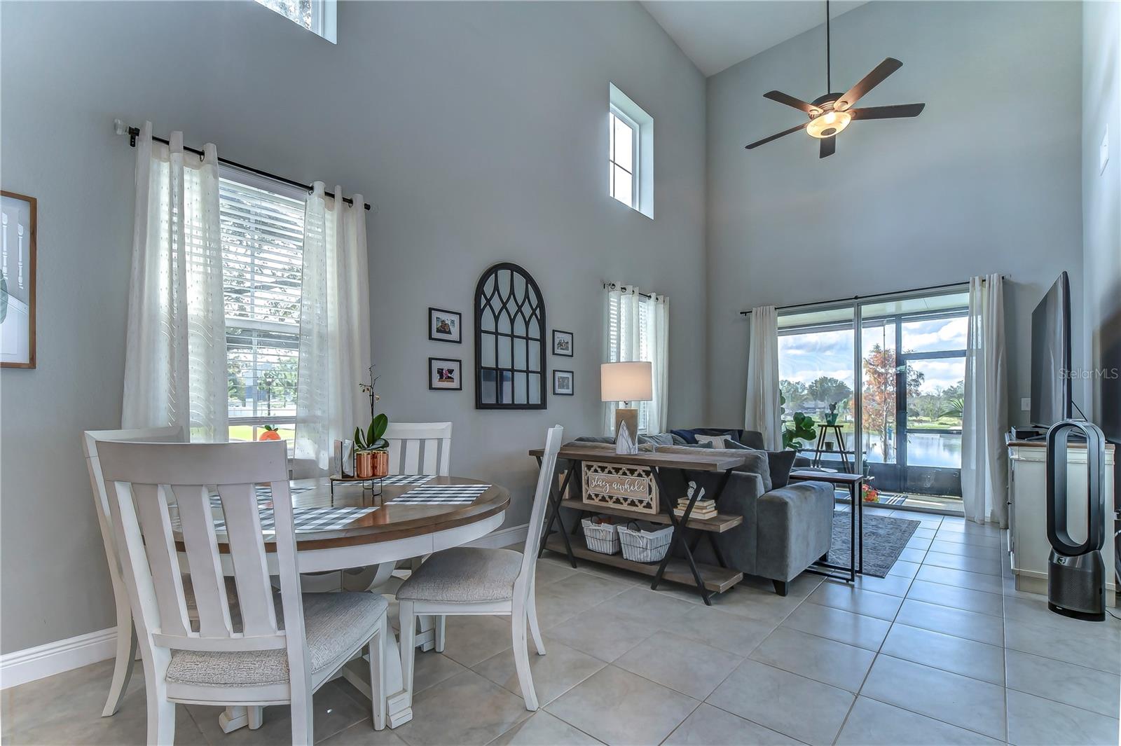 Image 25 of 66 For 2938 Rambler Ivy Loop