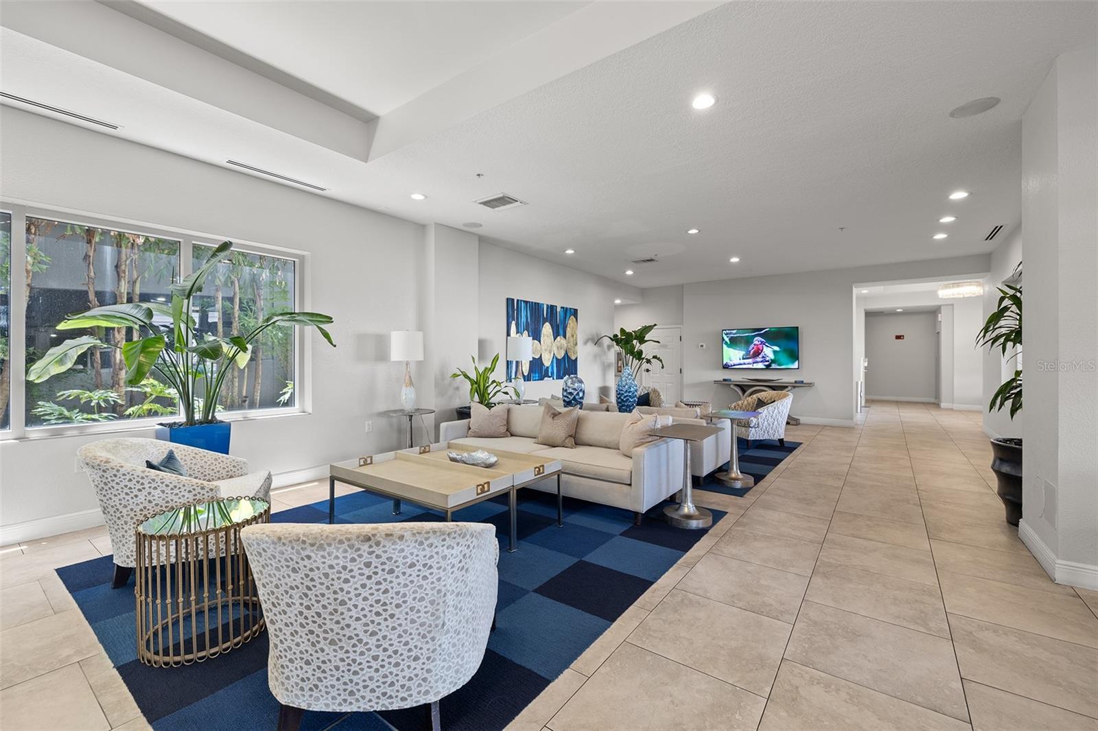 Image 48 of 50 For 371 Channelside Walk Way 902