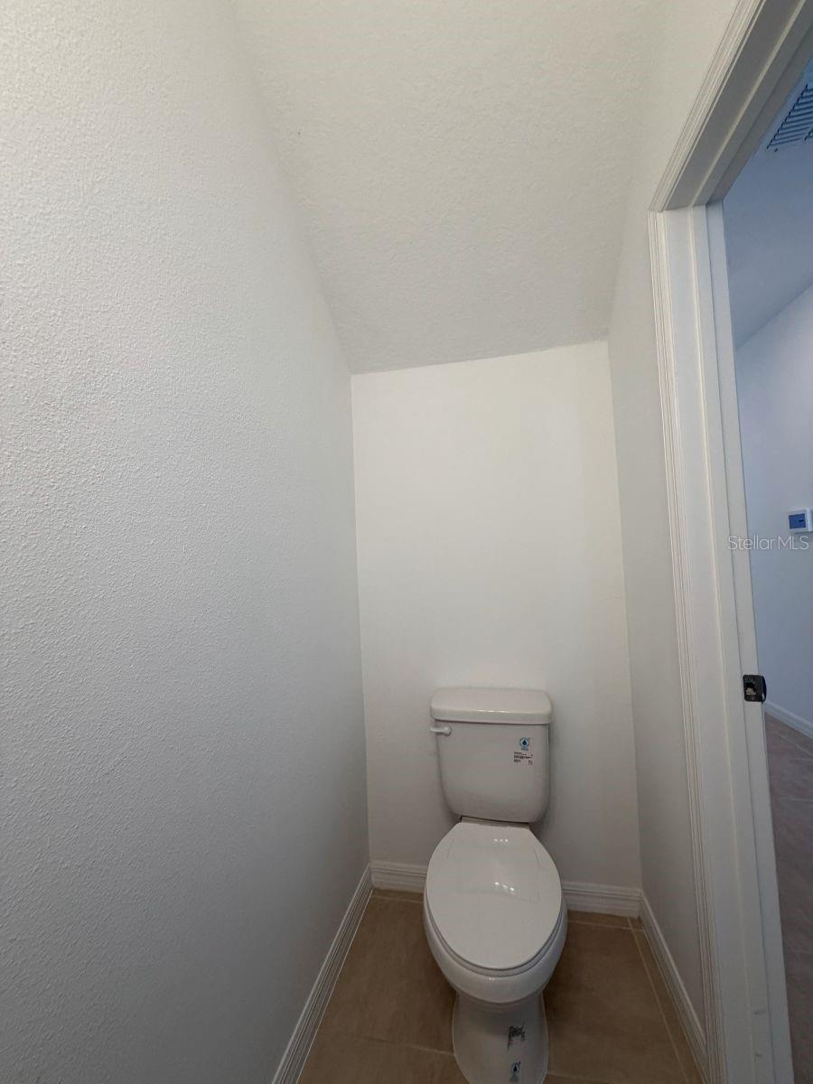 Image 12 of 31 For 11636 Glenside Terrace