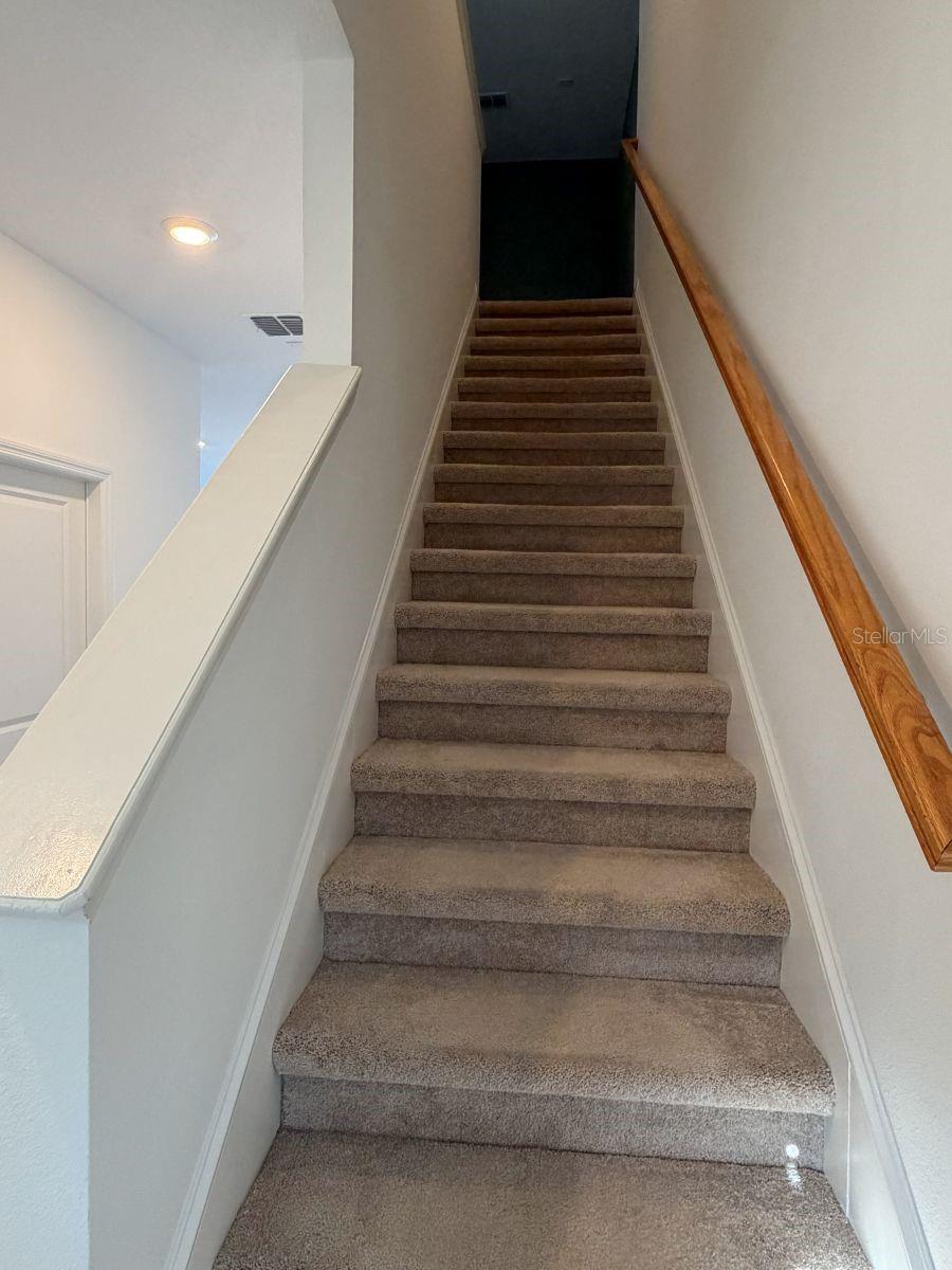 Image 16 of 31 For 11636 Glenside Terrace