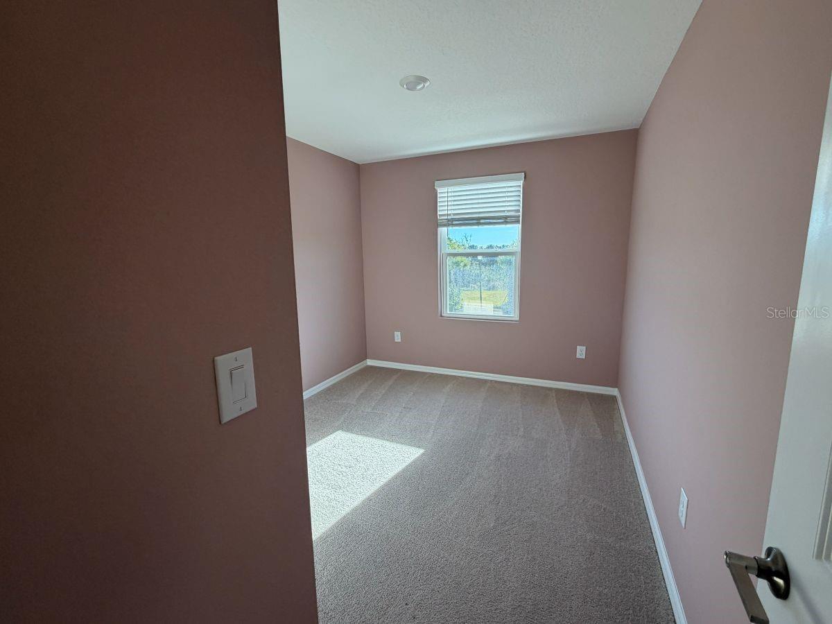 Image 27 of 31 For 11636 Glenside Terrace