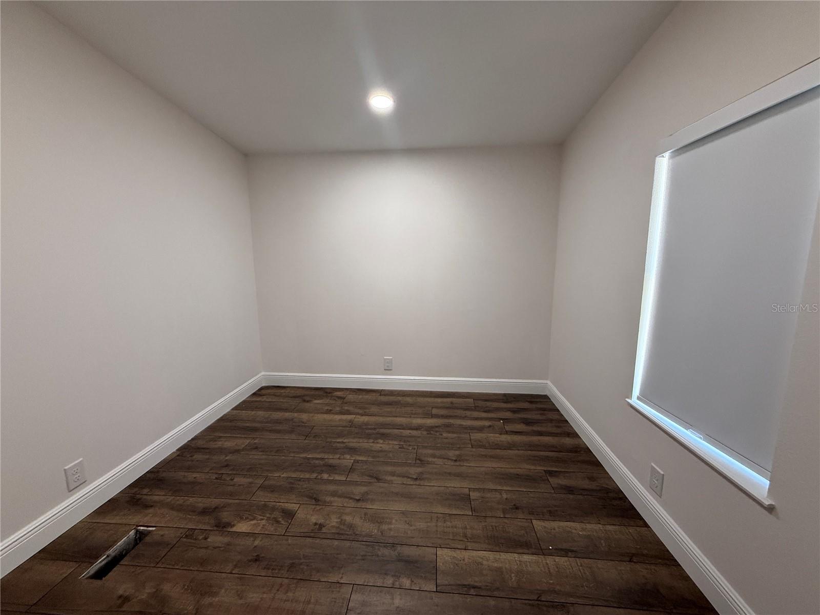 Image 12 of 23 For 3556 C 462